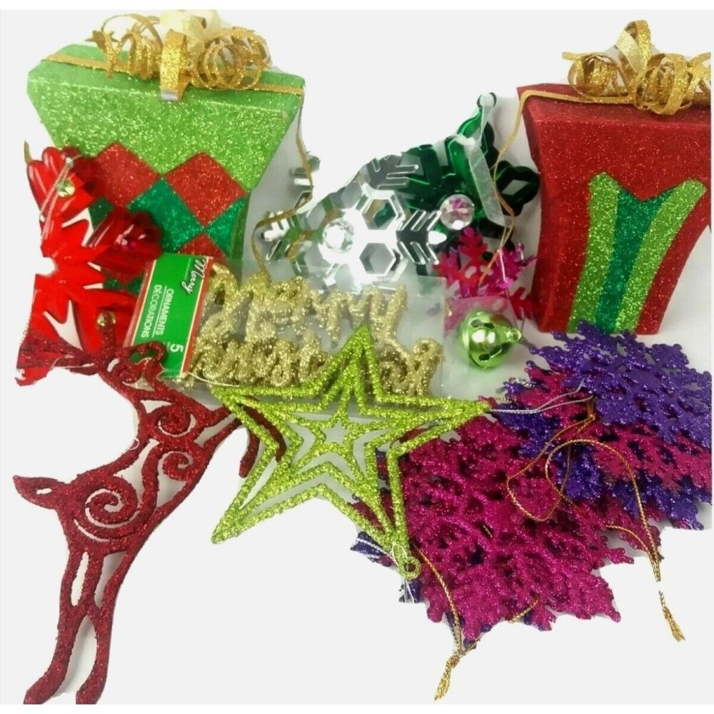 Festive Christmas Glitter Ornaments Set Of 17 Reindeer Star Faux Boxes Snowflake